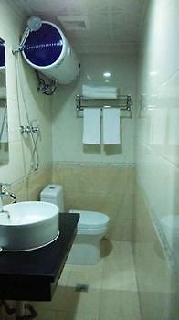 Xinyuan Business Hotel Luo-jang Exteriér fotografie